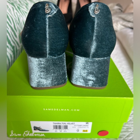 Sam Edelman: Tahira Velvet Double Strap Mary Jane Dress Pumps - Picture 5 of 5